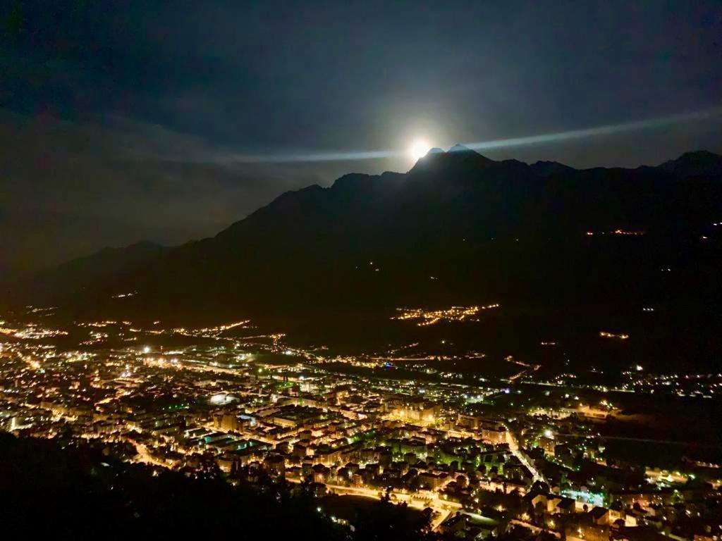 La Stanza Dei Segreti Hotel Aosta Bagian luar foto